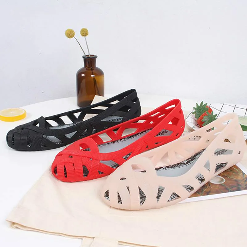 Zomer Vrouwen Sandalen 2022 Holle Platte Schoenen Vrouwelijke Slip Op Sandalen Mode Zacht Licht Slides Dames Comfortabele Strand Platte Schoenen