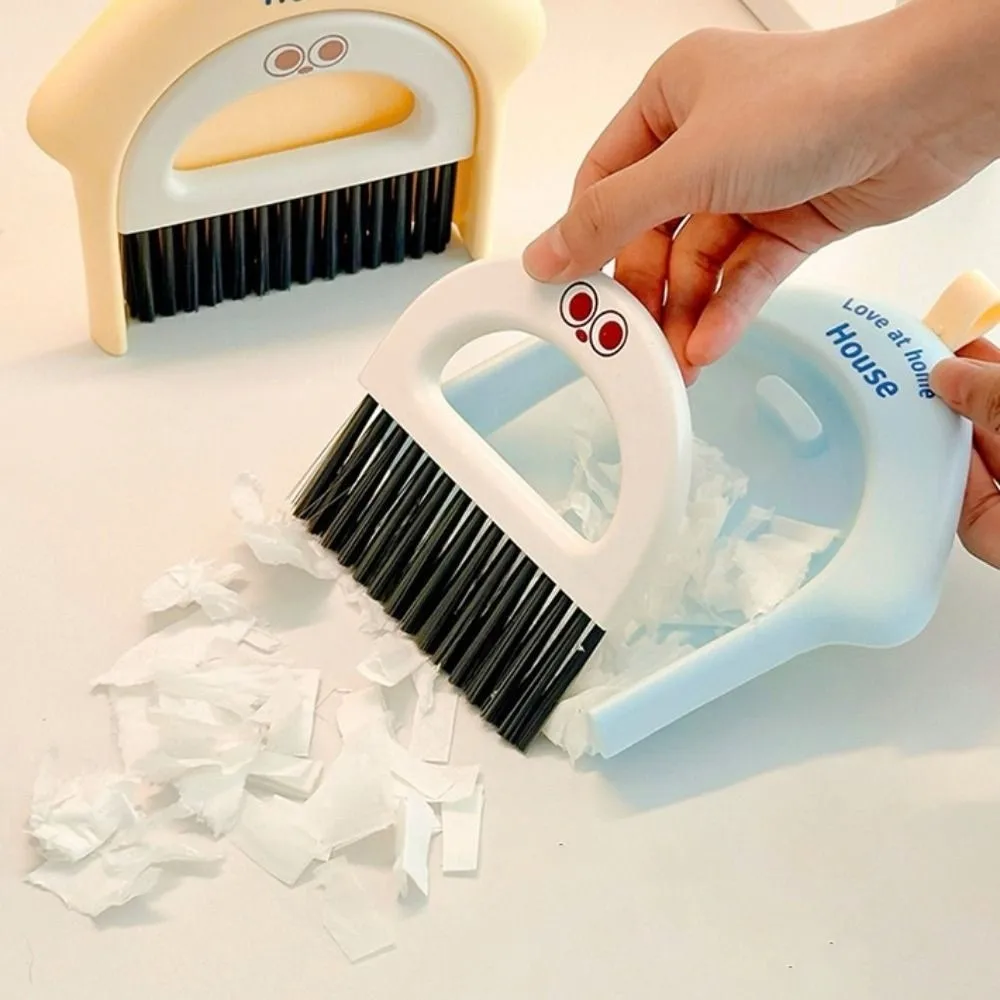 New Handheld Desktop Broom Dustpan Set Mini with Hook Keyboard Cleaning Brush Detachable Portable Dustpan Desktop Cleaning