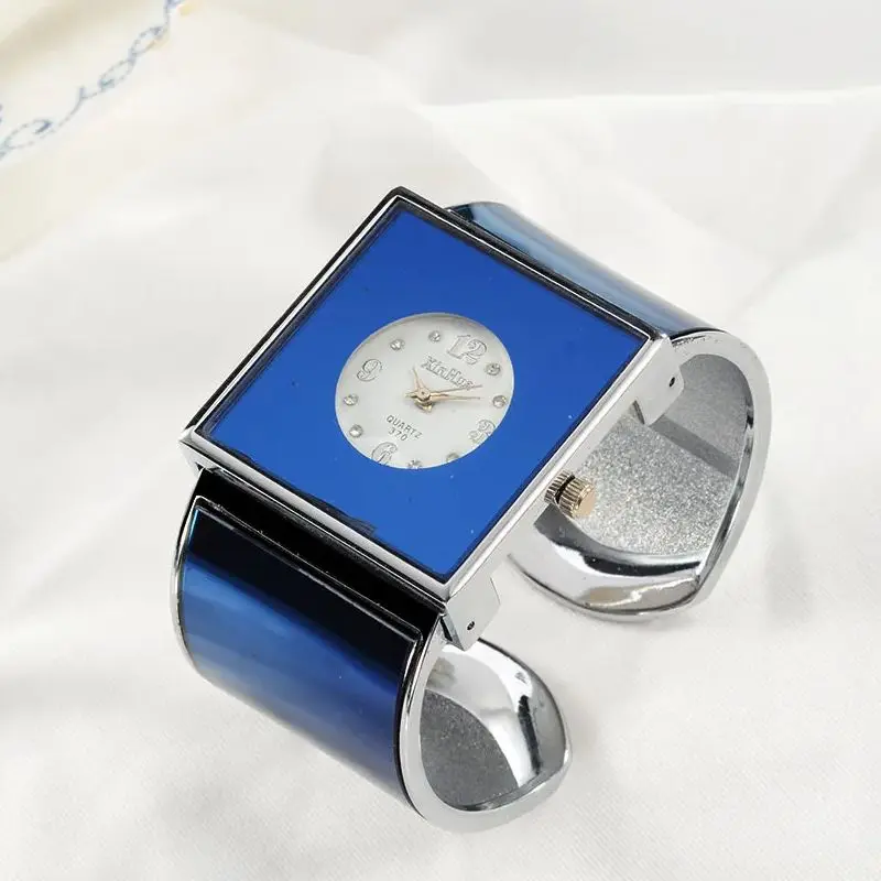 أزياء المرأة عارضة الطلب البسيط ساعة اليد الأنيقة الساحرة سوار ساعات كوارتز لسيدة relojes الفقرة داماس