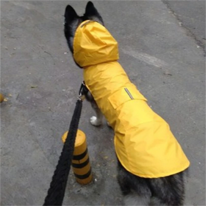 

Pet Raincoat Adjustable Lightweight Waterproof Windproof Dog Raincoat Hooded Poncho Dog Rain Poncho Jacket