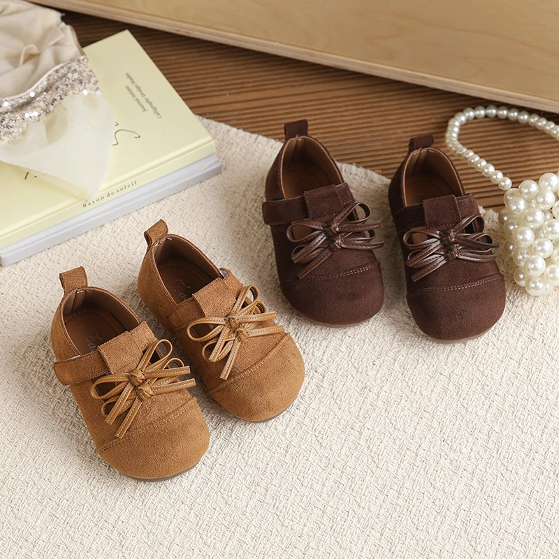 

Girls Princess Leather Shoes with Bow Retro Toddler Suede Loafers Soft-Sole Children Flats Moccasins Shoes Hook Loop Round Toes