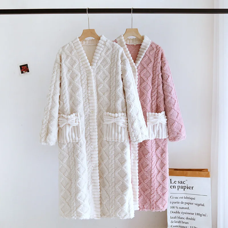 

Flannel Thickening Women's Warm Robe Sleeping Sleepwear Winter Night Clothes Ladies Cardigan Night Gown Bathrobe Woman