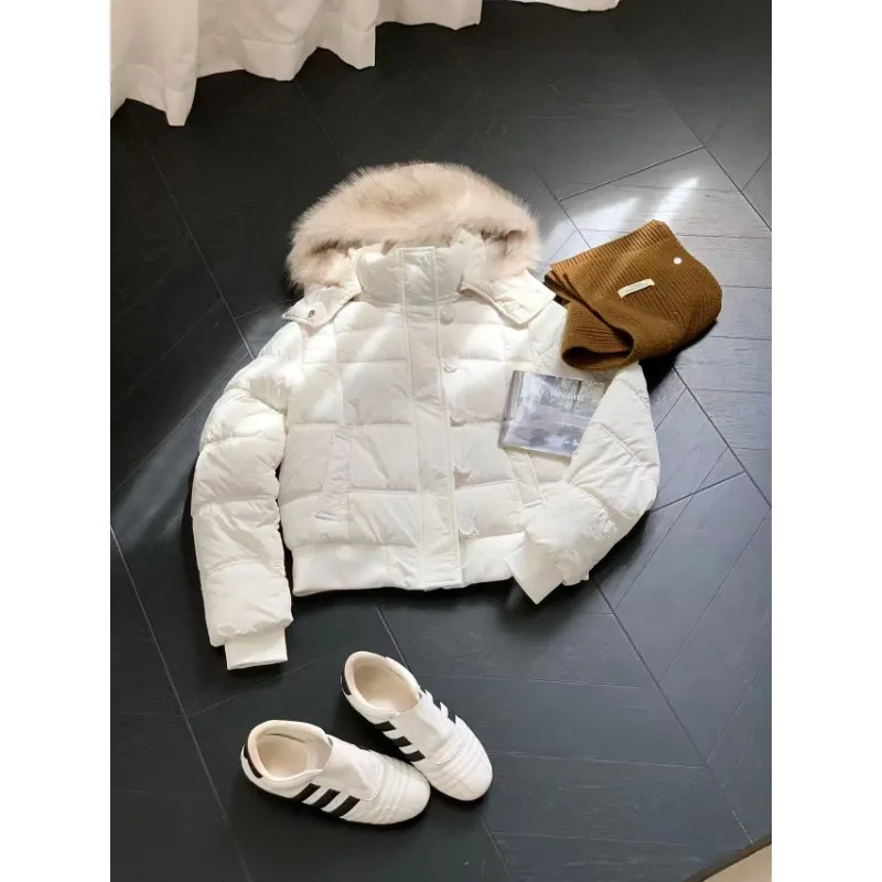 سترة نسائية بغطاء للرأس من الفرو ملابس خارجية للخريف والشتاء سميكة مبطنة بالقطن سترات قصيرة ضيقة معطف نسائي قصير منتفخ