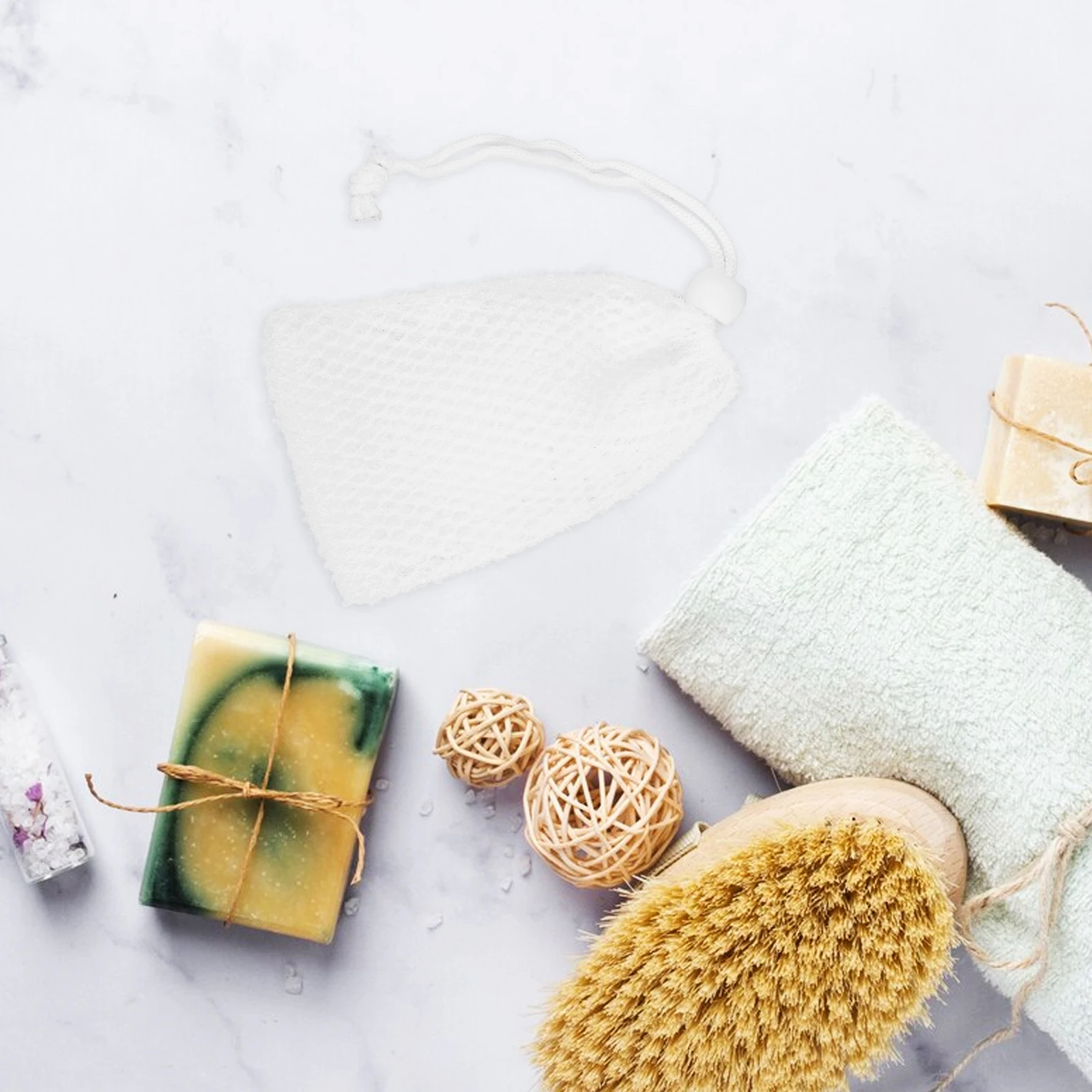 

1Pcs Nylon Bath Soap Saver Pouch Drawstring Hanging Mesh Bag for Shower Body Wash Men Women Travel Soap Pouch Net