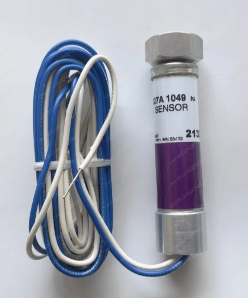 Burner Accessories C7027A1049 Flame UV Probe, Flame Detector, Flame Detector (2-wire)