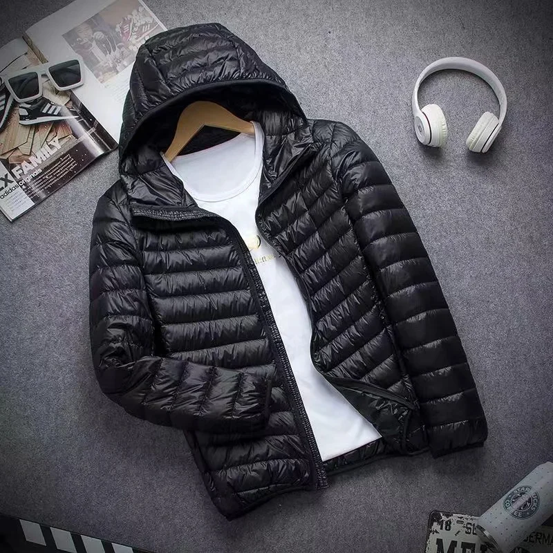 2026 0-10℃ Men's Winter Jacket Ultra Light Duck Down Jackets Portable Hooded Puffer Feather Thin Parkas Windproof Outerwear Coat
