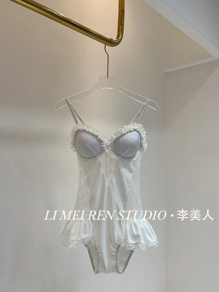 

New style sexy gathering suspender lace lace one-piece swimsuit