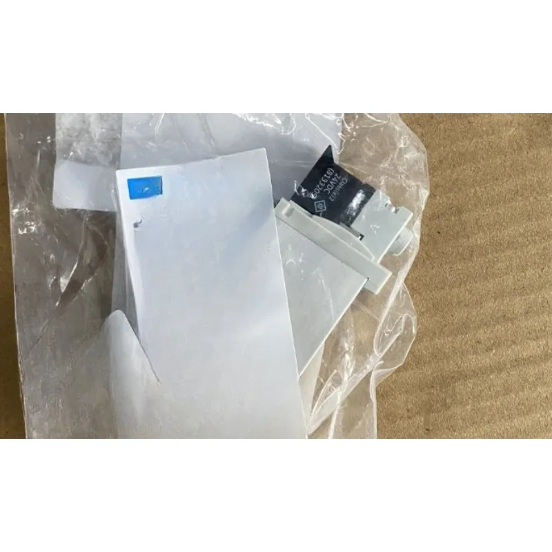 

Parts for FESTO solenoid valve VUVG-B14-T32C-MZT-F-1P3 574376 New