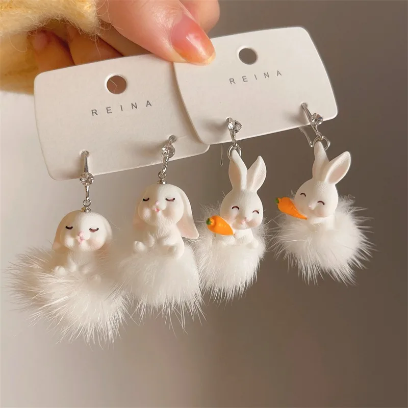 White Rabbit Hair Earrings Lovely Japanese Girl Earrings Autumn and Winter Niche Design Feeling High-grade Earrings for Women