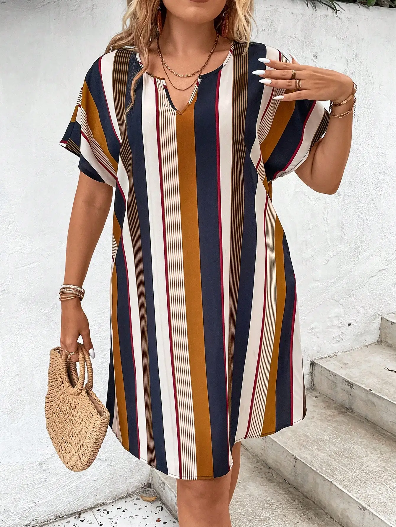 

Plus Size Women Striped V-Neck Batwing Sleeve Loose Casual Dress