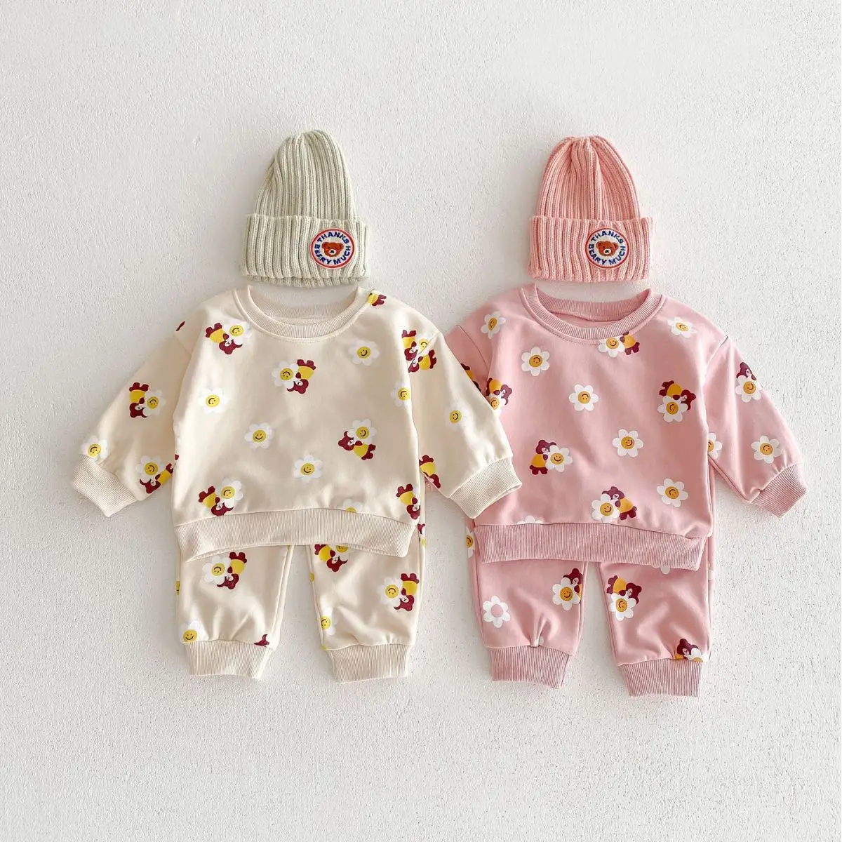 Spring Baby\'s Set Two Piece for Infants Suit for Boys and Girls Cute Cartoon Bear Sweatshirt Sweatpants Sport Trousers