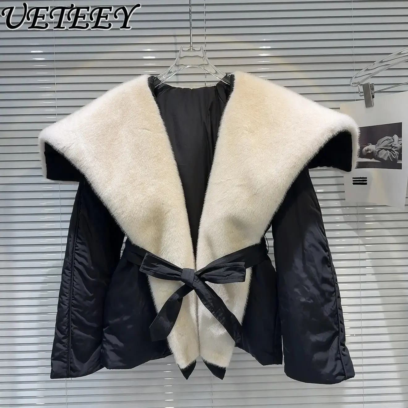 Winter New Hot Girl Big Hairy Navy Collar Long Sleeve Jacket Clothes Trendy Fashion Belt Parker Short Cotton Coat for Women