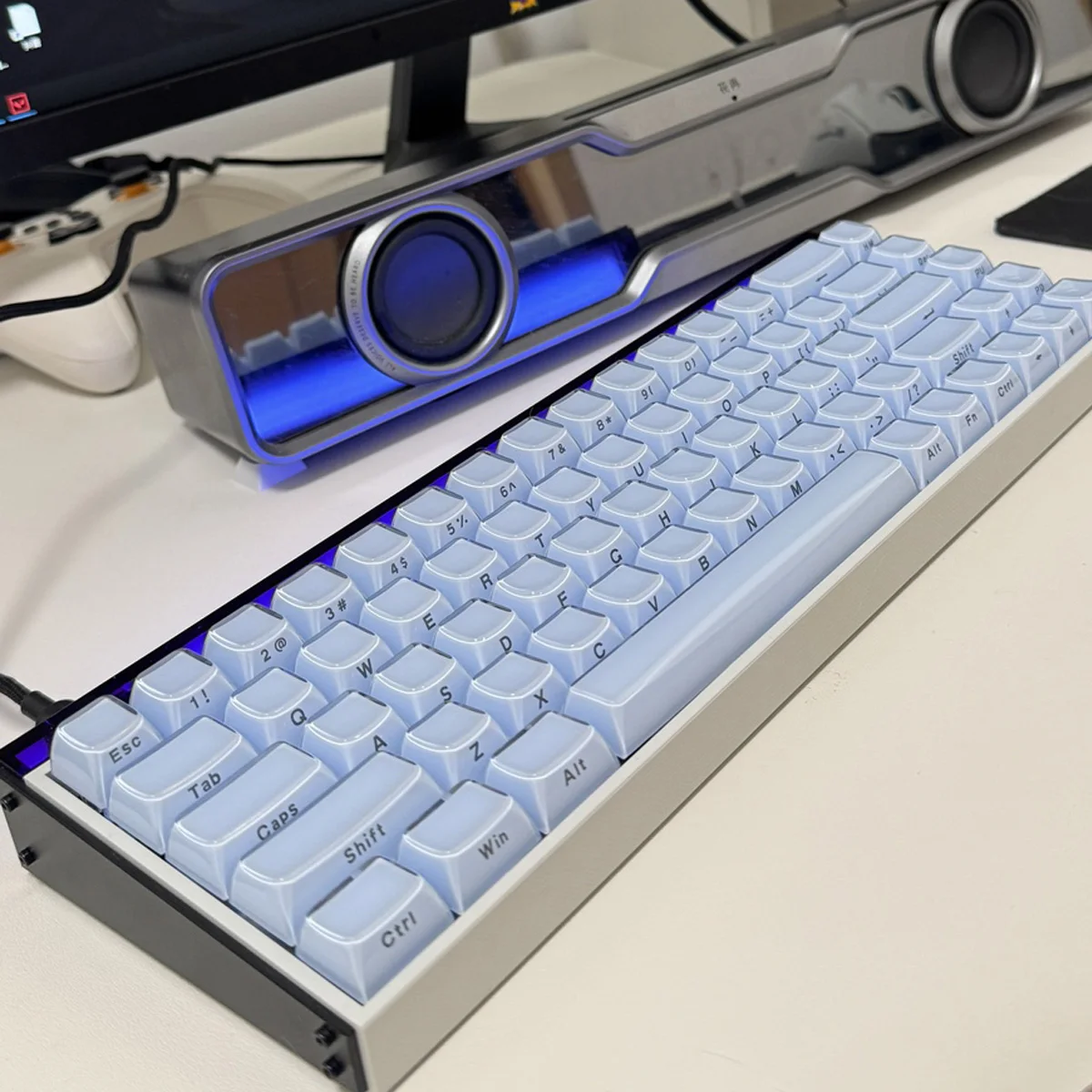 113キー ジェリーラウンドサイドキーキャップ アイスクリスタル半透明ピンク OEMプロファイルキーキャップ Cherry MX 61 68 104 メカニカルキーボード用