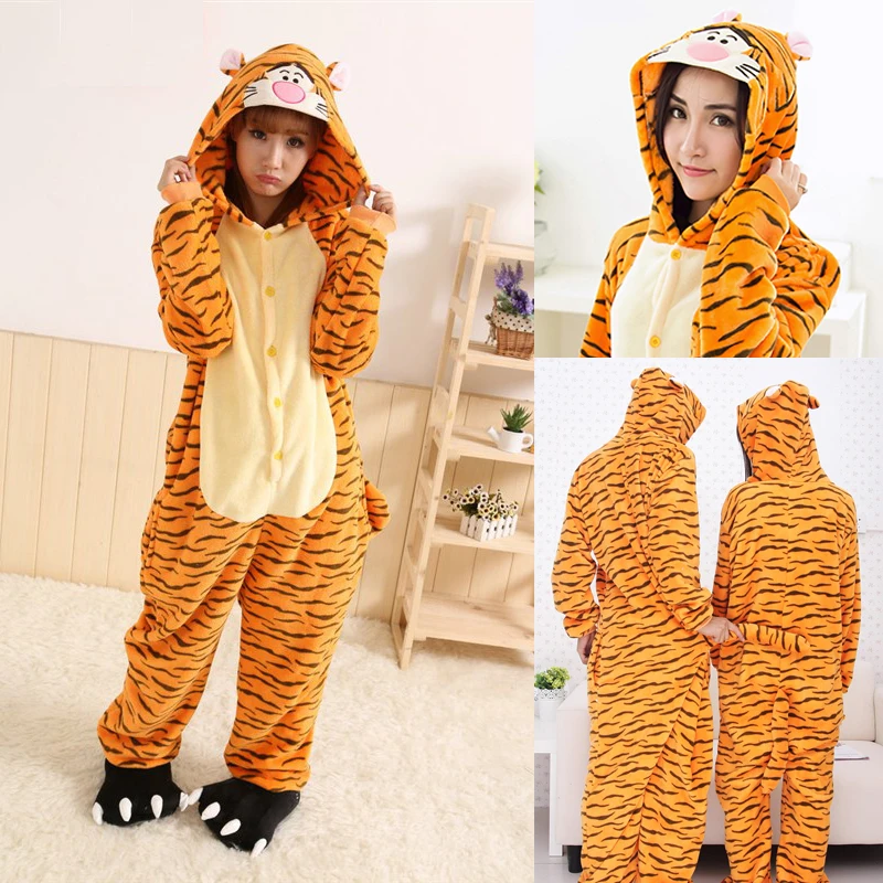Winnie The Pooh and The blustery Day Jumping tigger kigurumi ชุดนอนฤดูหนาวผ้าสักหลาดผู้ใหญ่ใช้ได้ทั้งชายและหญิงการ์ตูนชุดคอสเพลย์ผู้หญิง
