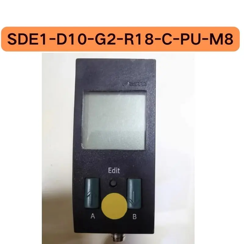 El sensor de segunda mano SDE1-D10-G2-R18-C-PU-M8 se probó correctamente y su función está intacta.