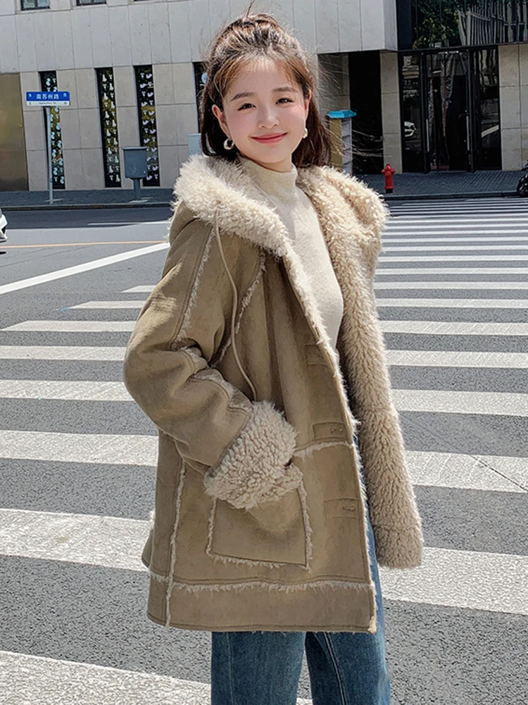 LANMREM Winter Warm Lamb Fur Jackets Women Hooded Spliced Design Pockets Coat Korean Style Female 2024 New Clothing 2VV383