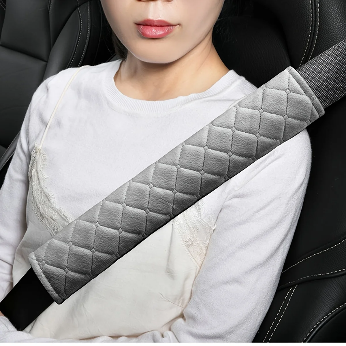 1 PC, Short Plush Shoulder Guard for Car Seat Belts, Solid Color, Comfortable and Extended Shoulder Guard