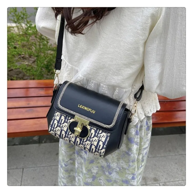 

Chic Multi-Pocket Diaper Bag Women's Bag Tote Hardware Store Crossbody Exquisite Versatile Sophisticated Commuting Practical