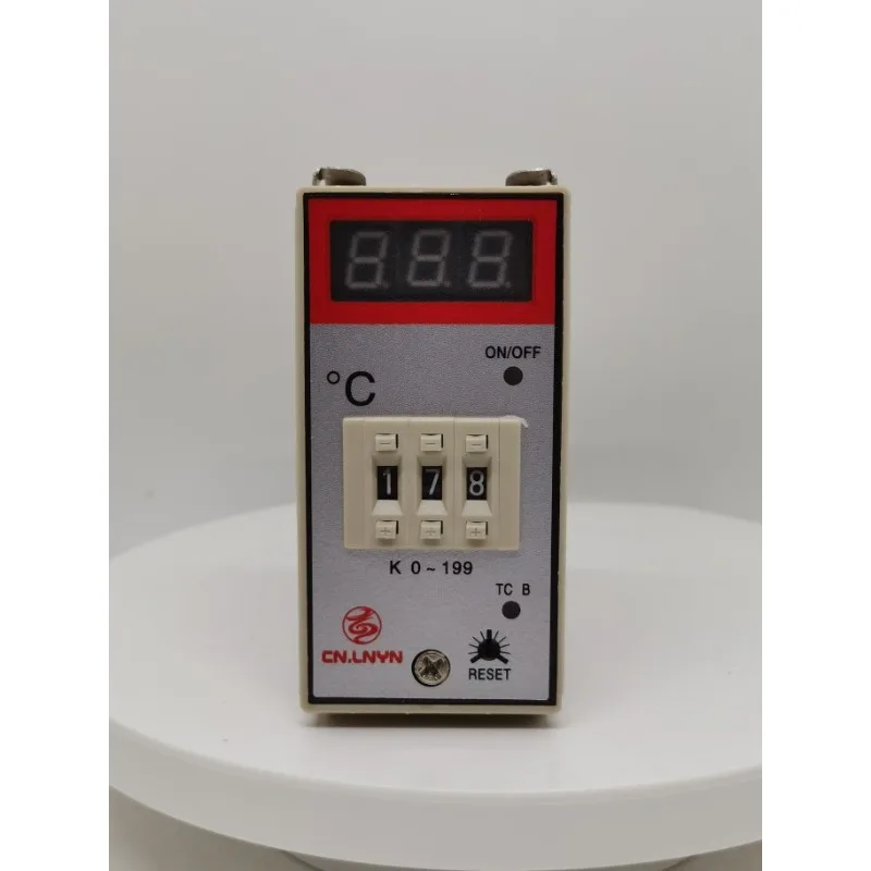 CN. LNYN Longyin LY-EN Thermometer, Injection Molding Machine Hopper Oven E5EN Digital Display Temperature Controller