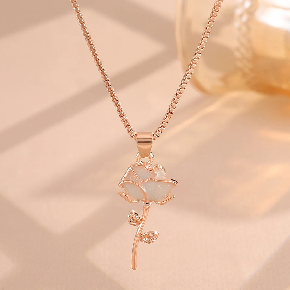 ZAKOL Rose Gold Color Rose Flower Design Pendant Necklace for Women Wedding Engagement Party Romantic Accessories Jewelry