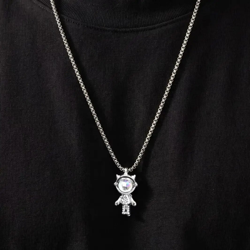 Causal Astronaut Pendant Necklace for Men,Waterproof Stainless Steel Moon Stone Pendant Necklace,New Creative Jewelry
