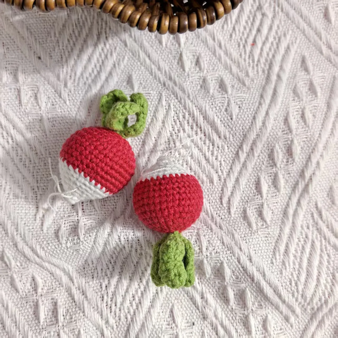 Kreative Gehäkelte Gemüse-Figuren, Handgefertigte Gewebte Gemüse-Schlüsselanhänger, Rucksack-Anhänger, Niedliches Geschenk – Detail 5