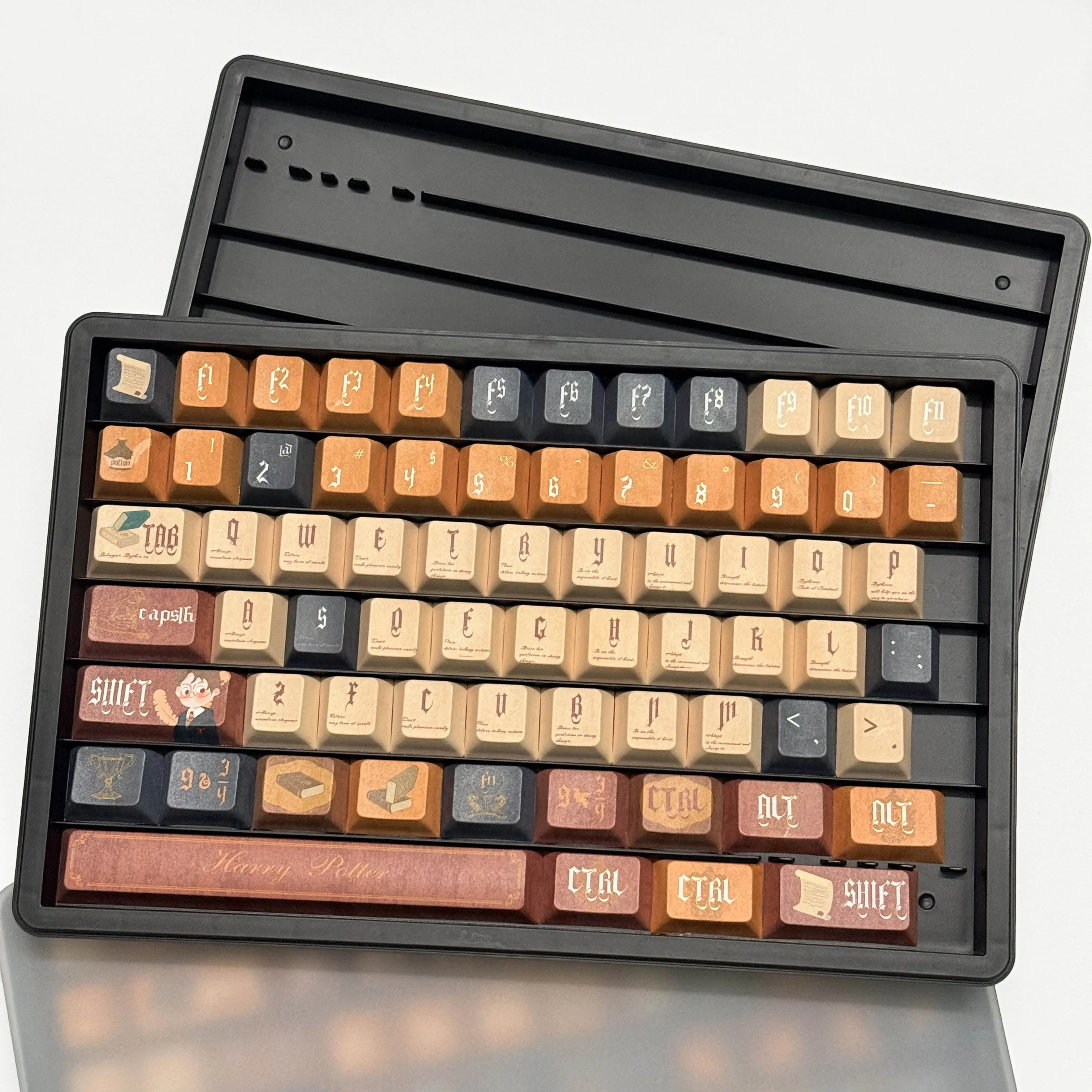 

2/3 layers Keycaps Storage Box Dust-Proof White Black Keycap Organizer Free matching Overlappable ABS Multi-Layer Stackable