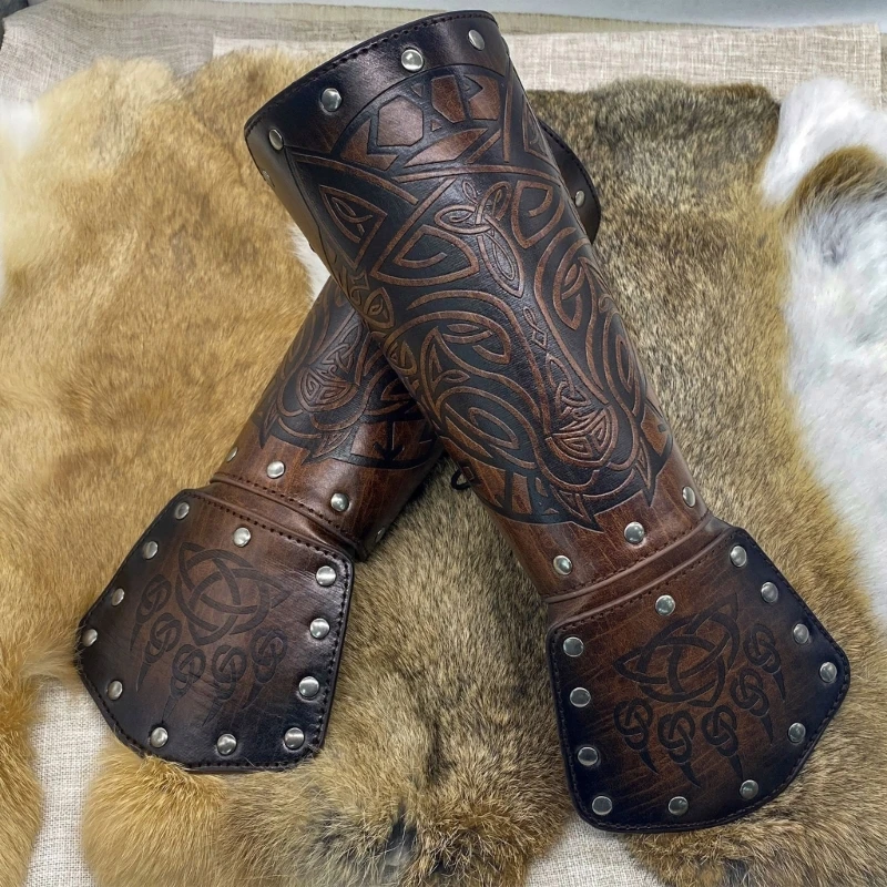 Vintage Renaissances Arm Guards Bracer Reliëf Norse symbool Faux Leather Arm Armors Cosplay Kostuum Prop