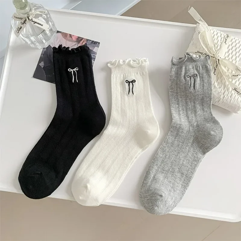 3pairs Sommer Süße Lolita Spitze Bogen Lange Socken für Frauen Mädchen Hohl Socke Casual Crew Lose Sox Mid-rohr dünne Strümpfe