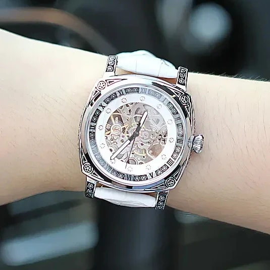 Reloj de lujo con correa de cuero para hombre y mujer, cronógrafo con puntero brillante, tallado a la moda, totalmente automático, resistente al agua