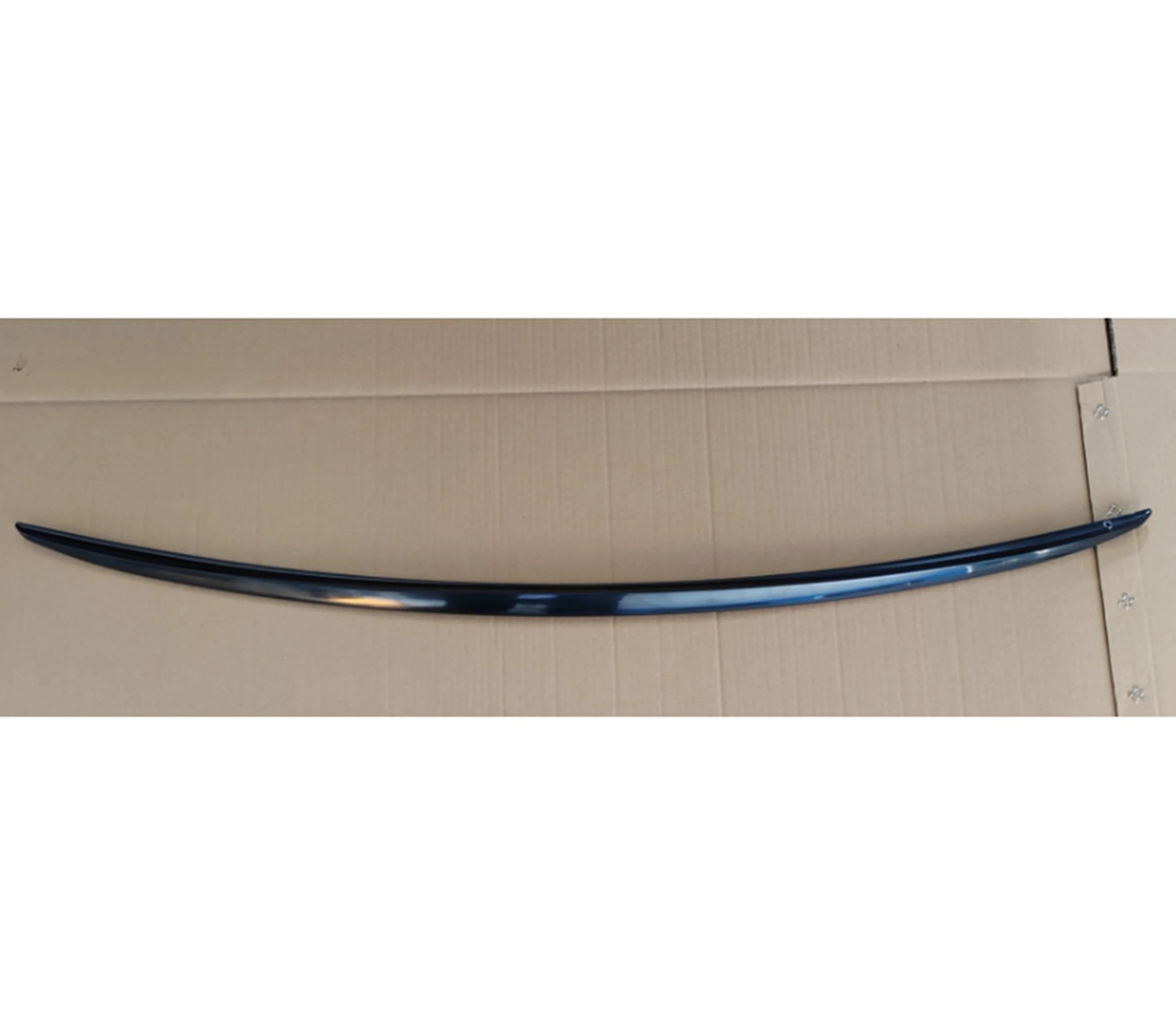 

2011-2015 для заднего спойлера Magotan B7