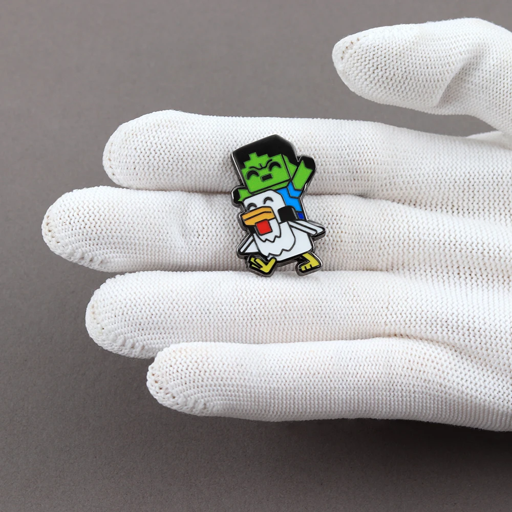 Niedlicher Baby-Zombie-Hühner-Jockey-Pixel-Emaille-Pin, Sandbox-Spiel-inspirierte Brosche, Videospiel-Peripherie, Metallabzeichen, lustiges Gamer-Geschenk – Detail 5