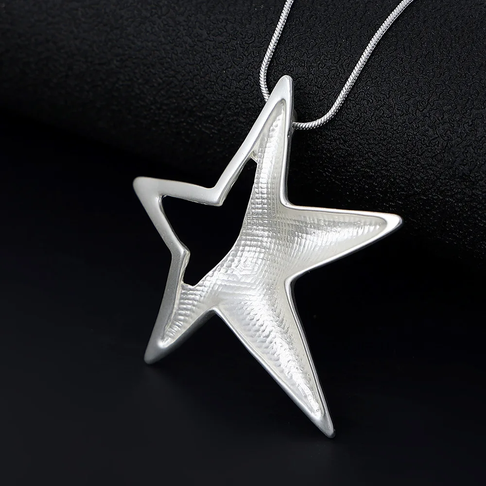 

Kaseakia Star Metal Pendant Long Necklace for Women, Retro Minimalist Sweater Chain Fashion