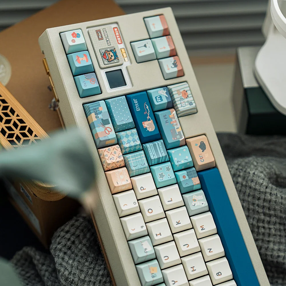 

Original keycap sewing PBT hot sublimation 1.7mm thickened en dissolve custom keyboard magnetic axis blue milky white