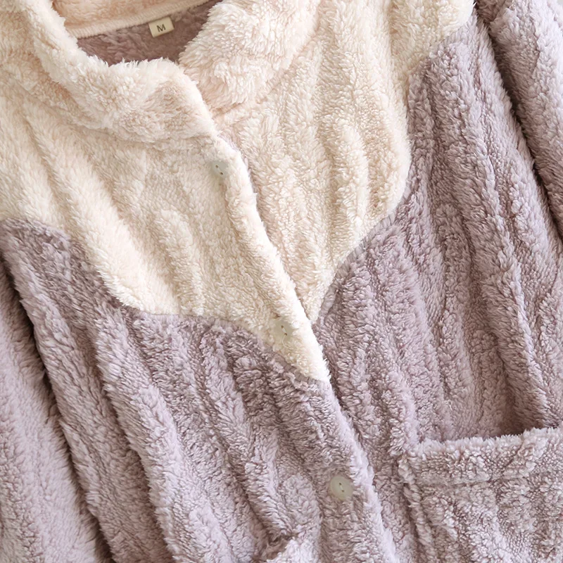 2025 Autumn/Winter New Coral Fleece Nightgown Women's Plush Thickened Nightgown Bathrobe Long Flannel Home Robe Ladies Nightgown