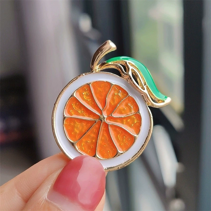 من المألوف وشخصية قطرة النفط الليمون بروش المينا سبيكة الفاكهة بروش الكرتون بروش