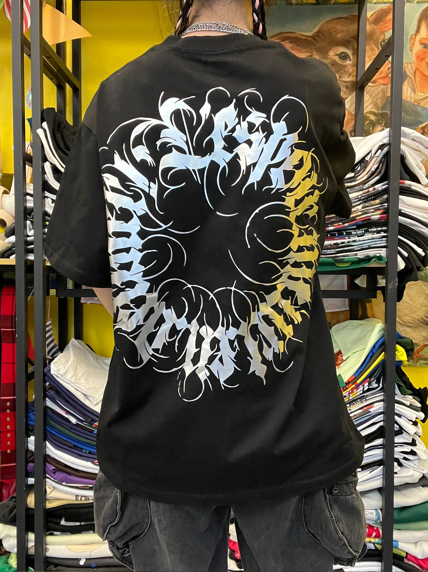 camiseta-de-manga-corta-estilo-hong-kong-extra-grande-de-260g-de-wang-youbing-studio-con-un-toque-vintage-urbano