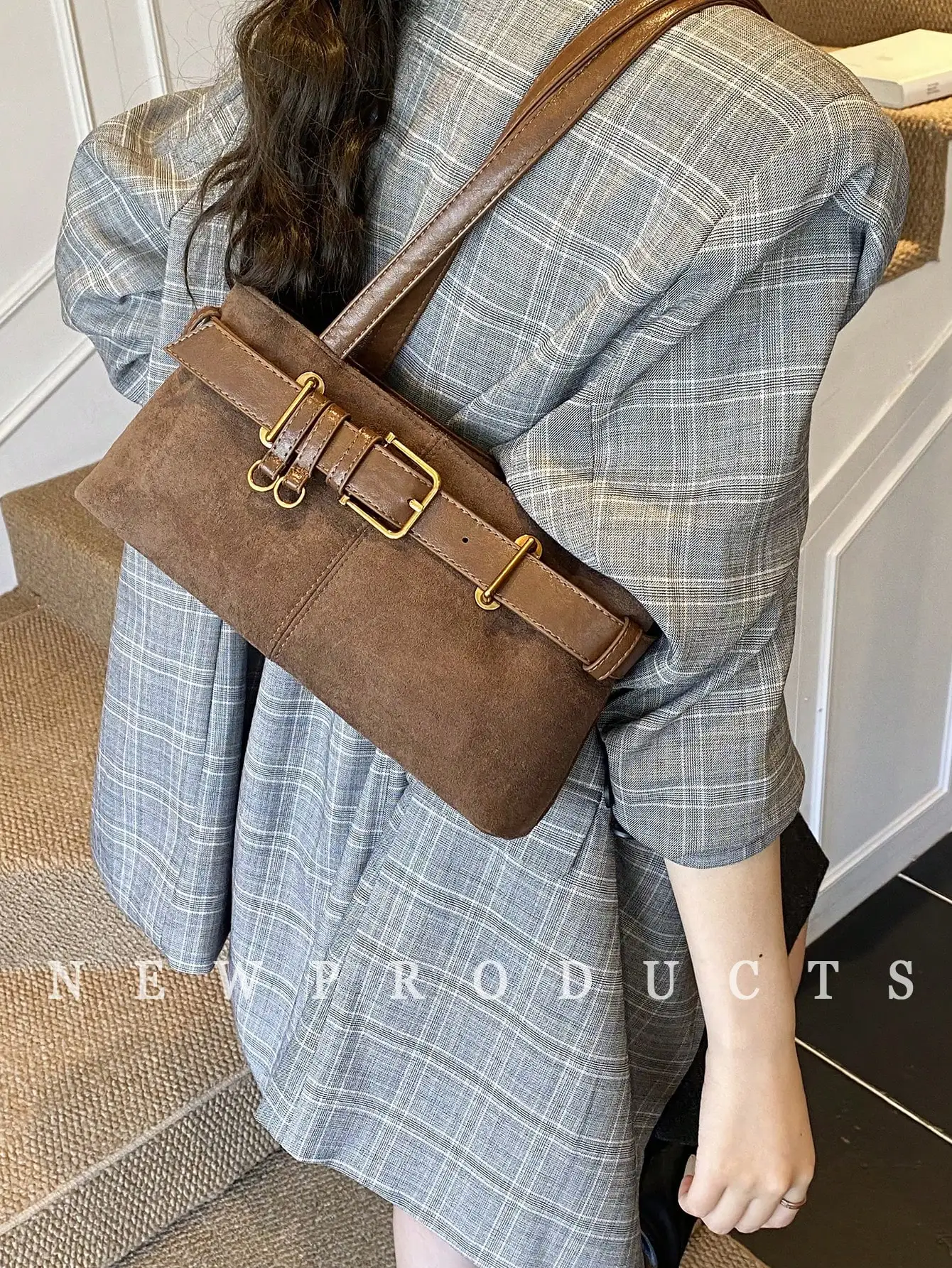 حقيبة كتف مخملية من البولي يوريثان بلون سادة منخفضة الشاي، حقيبة يد كلاسيكية مربعة بمقبض مزدوج للسفر للنساء