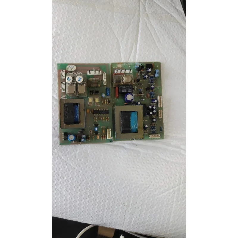 

Плата питания 7.820.066 для холодильников Haier (модели 0938088, 0268a020101, 0602044)