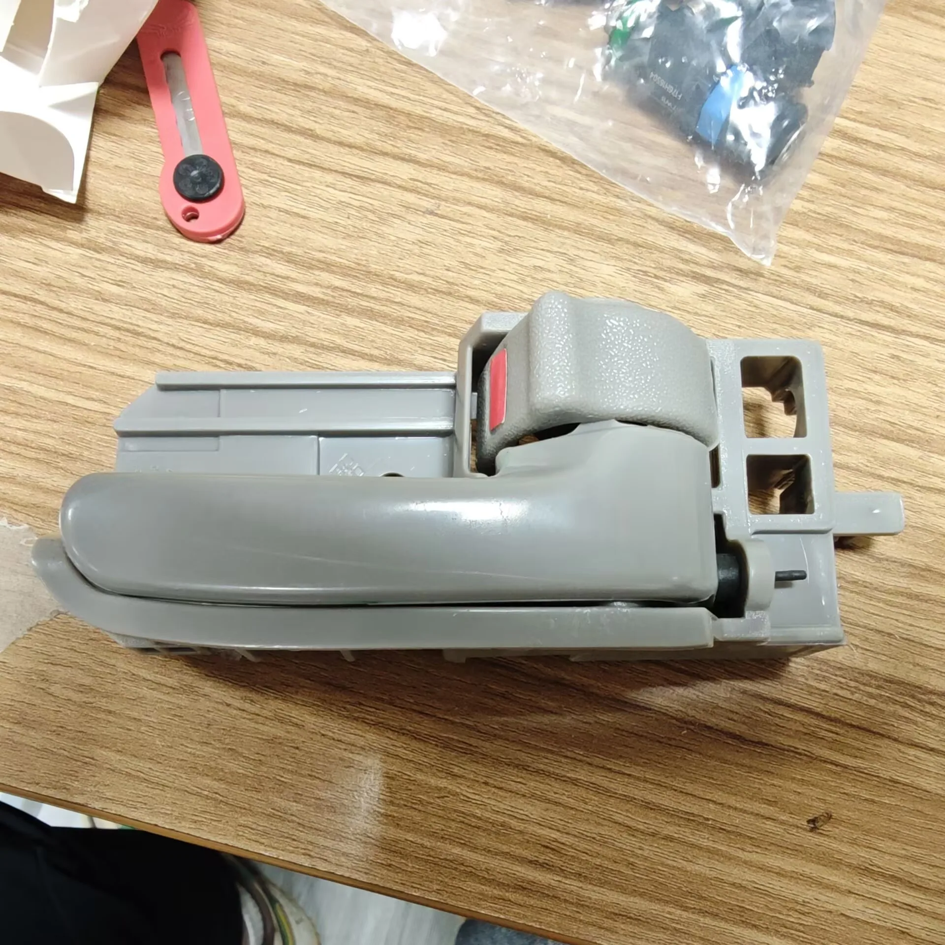 

high quality Inner clasp hand assembly for faw N5 OEM:69205-TBA00