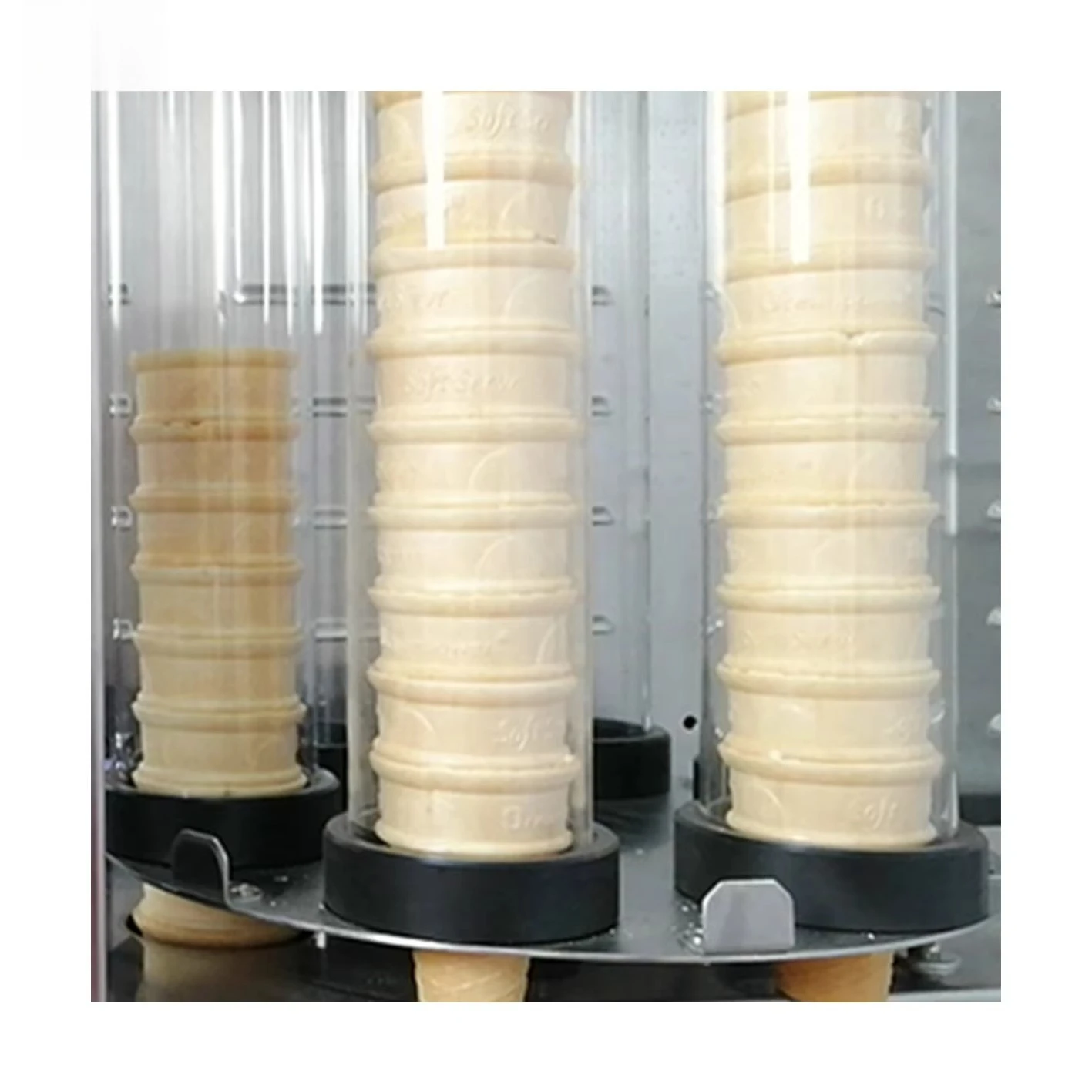 Customized Soft Serve Ice Cream Vending Machine for Business Easy Operation Automatic Refill Reminder Vending Machine