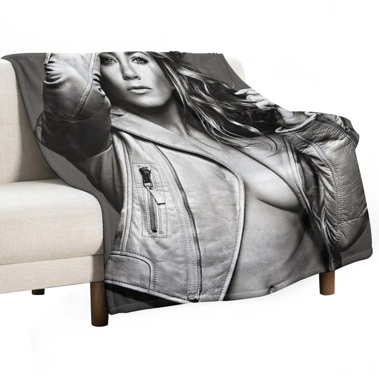 

Jennifer Aniston Throw Blanket Luxury Thicken Beautifuls Bed Fashionable Thin Blankets