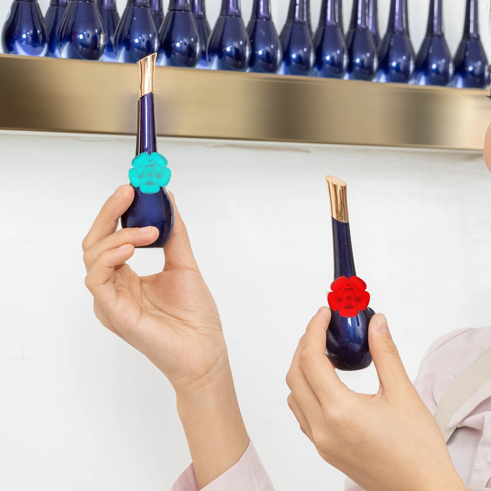 100 Stück Nail Art Paletten Ring Mini Blume Tragbarer Nagellackhalter zum Mischen Blending Maniküre DIY Nagellackhalter Werkzeuge