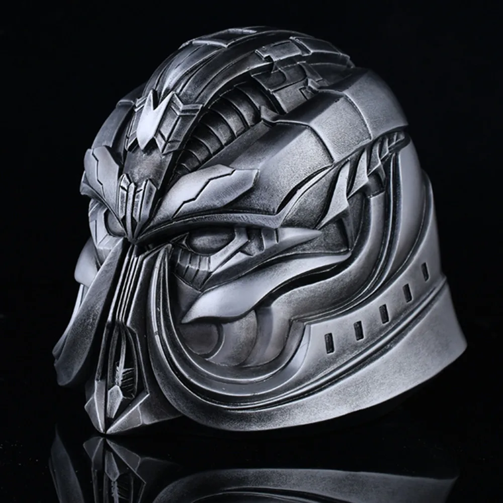 

Unique Model with Lided Ashtray Resin Crafts Festival Creative Gifts