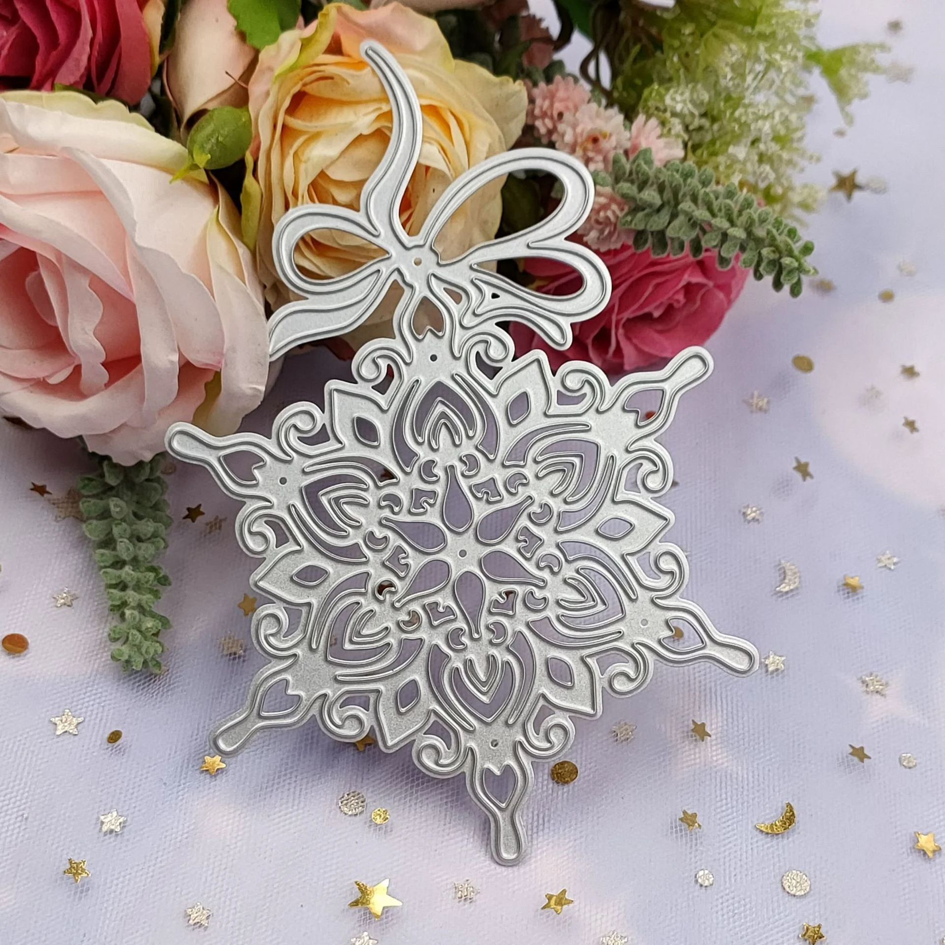 Cutting Dies Snowflake Decorative Metal Carbon Steel Embossing   DIY Scrapbook Manual 