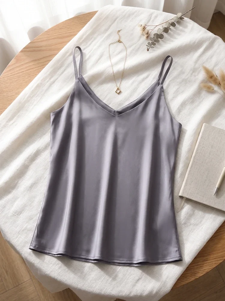 Damen Camisole 2026 Sommer Spaghetti-Träger Damen Tank Top Neckholder V-Ausschnitt Basic Weiß Cami Ärmellos Satin Seide Tops – Detail 11
