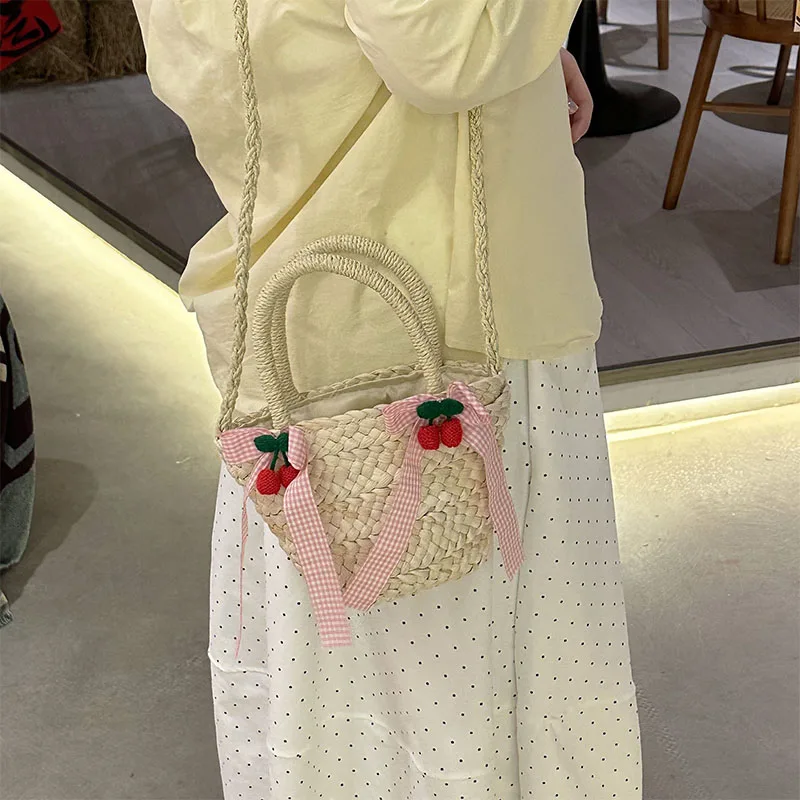 

Женская соломенная тканая сумка, сумка-тоут ручной работы с регулируемым ремешком, сумка-тоут с вишневым бантом, тканая сумка через плечо, летняя пляжная сумка