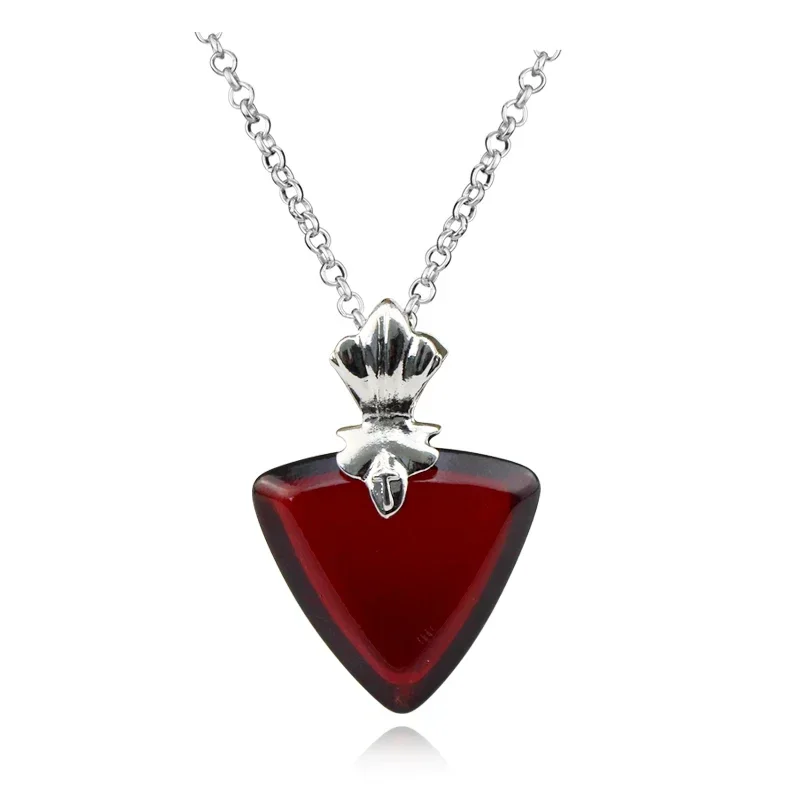 Anime Fate Stay Night Necklace for Women Tohsaka Rin Hearts Pendant Necklaces Woman Trend Neck Silver Color Couples Gifts