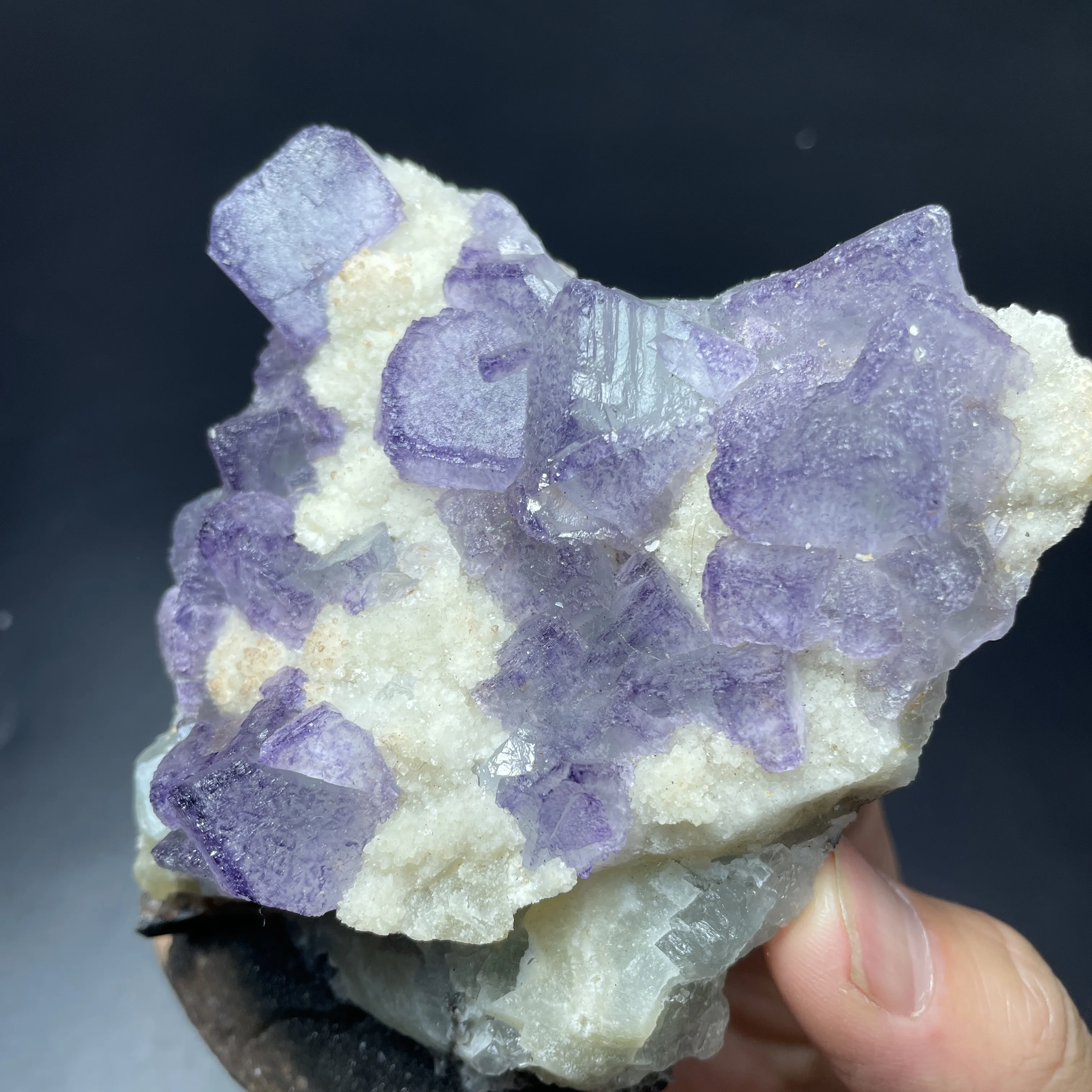 314g Natural GuiZhou Edged Purple Fluorite With Crystal Quartz Mineral Original Teaching Rock Reiki Healing Stone Home Decor 04