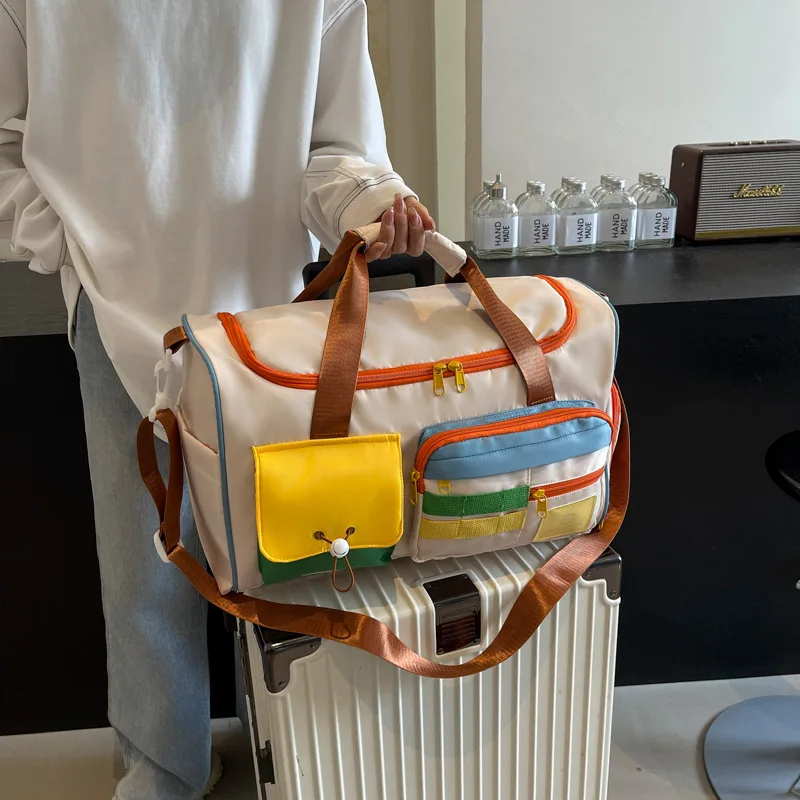 

Leisure large capacity collision color sports fitness travel bag dry wet separation boarding storage bag lovely